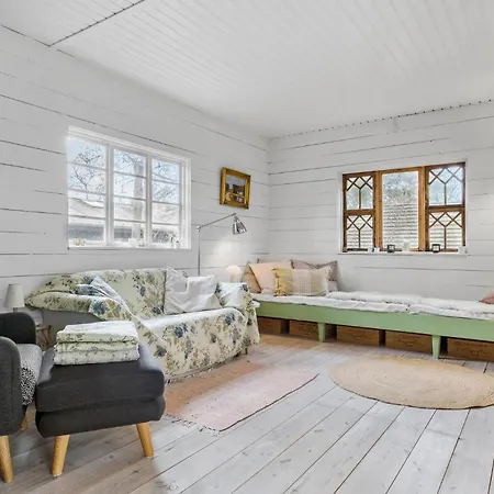 Feriehus 2 Bedroom Stunning In Nykobing Sj Nykøbing Sjælland